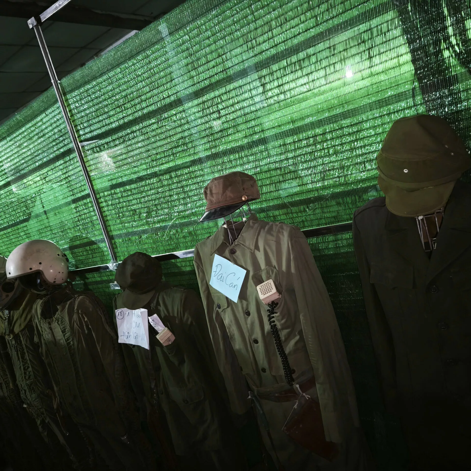 QUÂN PHỤC SĨ QUAN