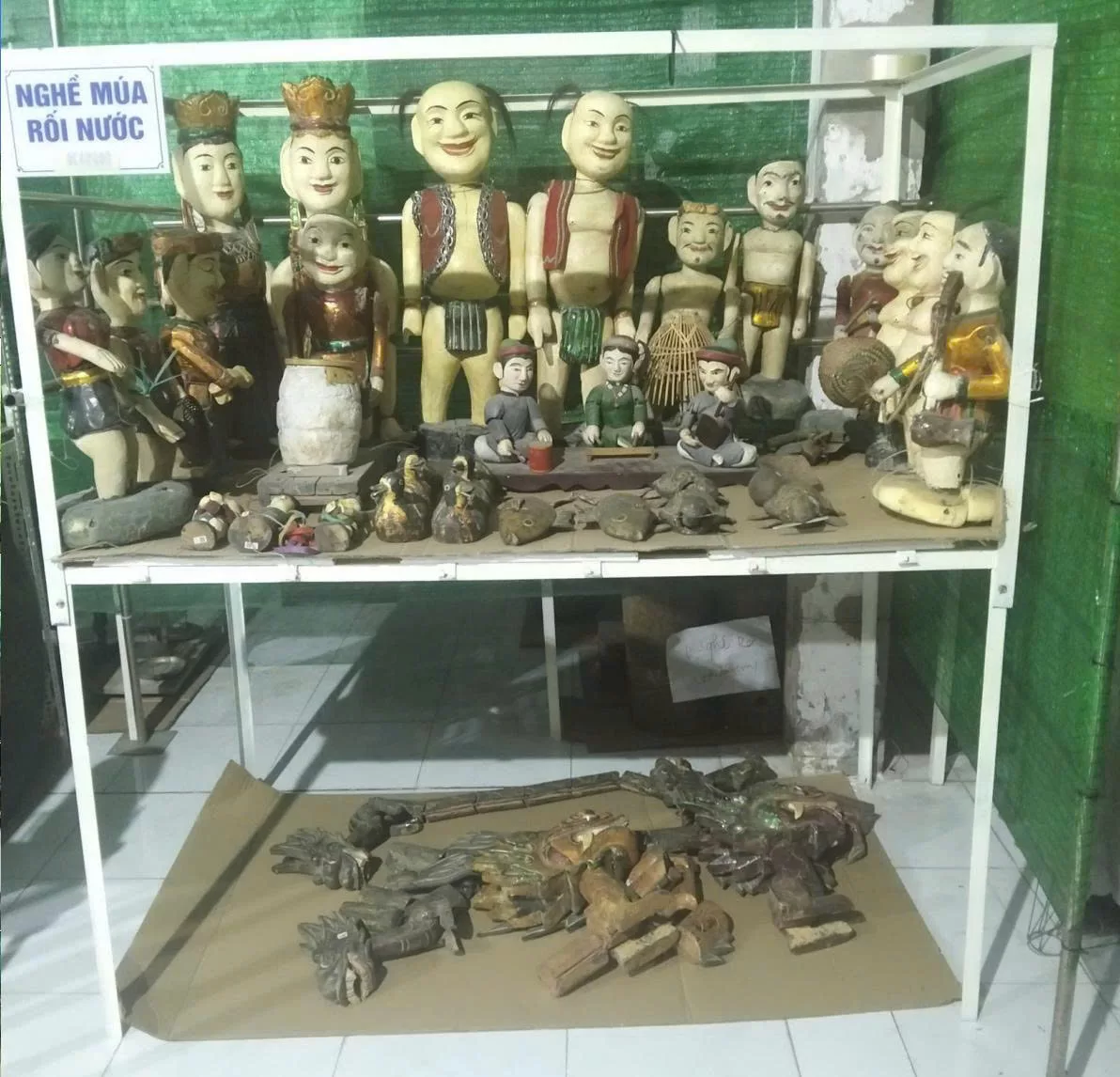 NGHỀ MÚA RỐI NƯỚC